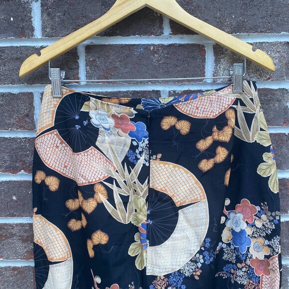 Vintage Clio Skirt Sz 10 Black Floral Umbrella Print Midi Asian Inspired Boho - Picture 8 of 14